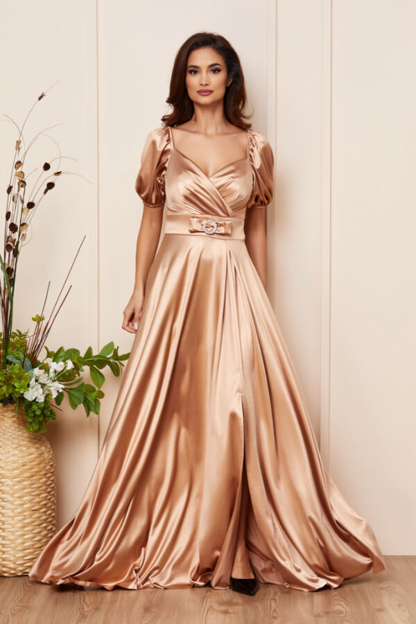 rochie lunga de cununie din satin bej rochie lunga de cununie din satin bej