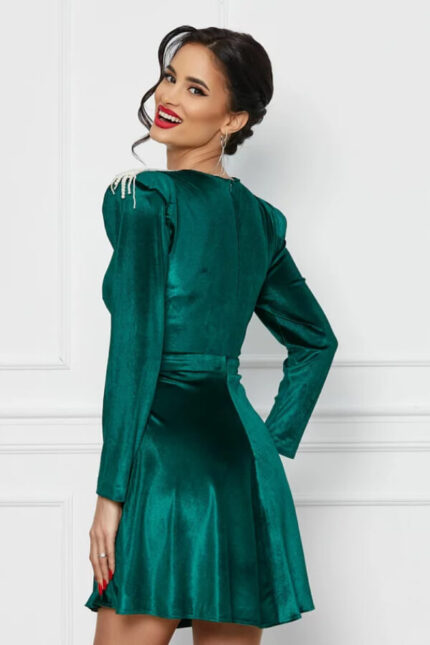 rochie verde din catifea cu franjuri scurta