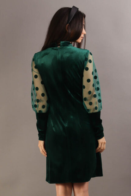 rochie de catifea eleganta evazata verde