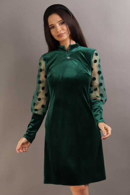 rochie de catifea evazata verde