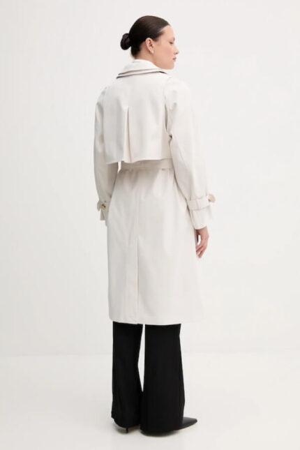 trenci dama de tranzitie Sisley
