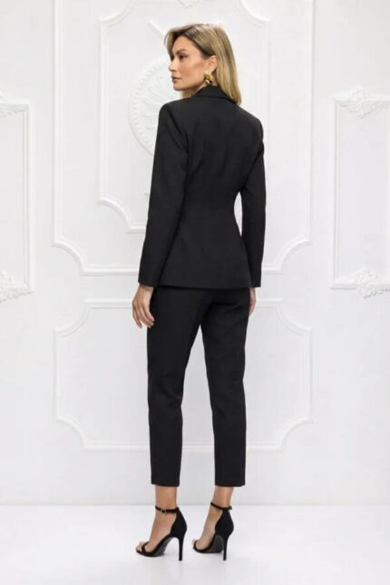 compleu elegant negru cu sacou si pantaloni moderni