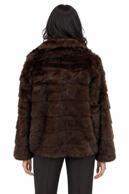 blăniță maro călduroasă și stylish